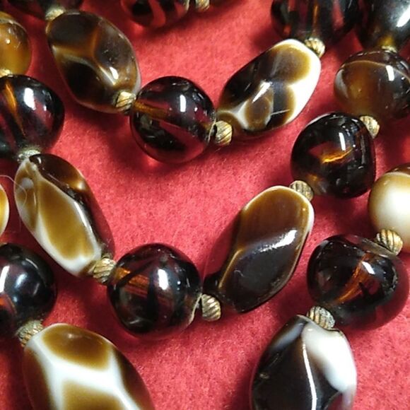 Faux Tiger Eye Graduated Shapes  & Sized Beads Multiple Strands Gold Tone - Picture 7 of 11